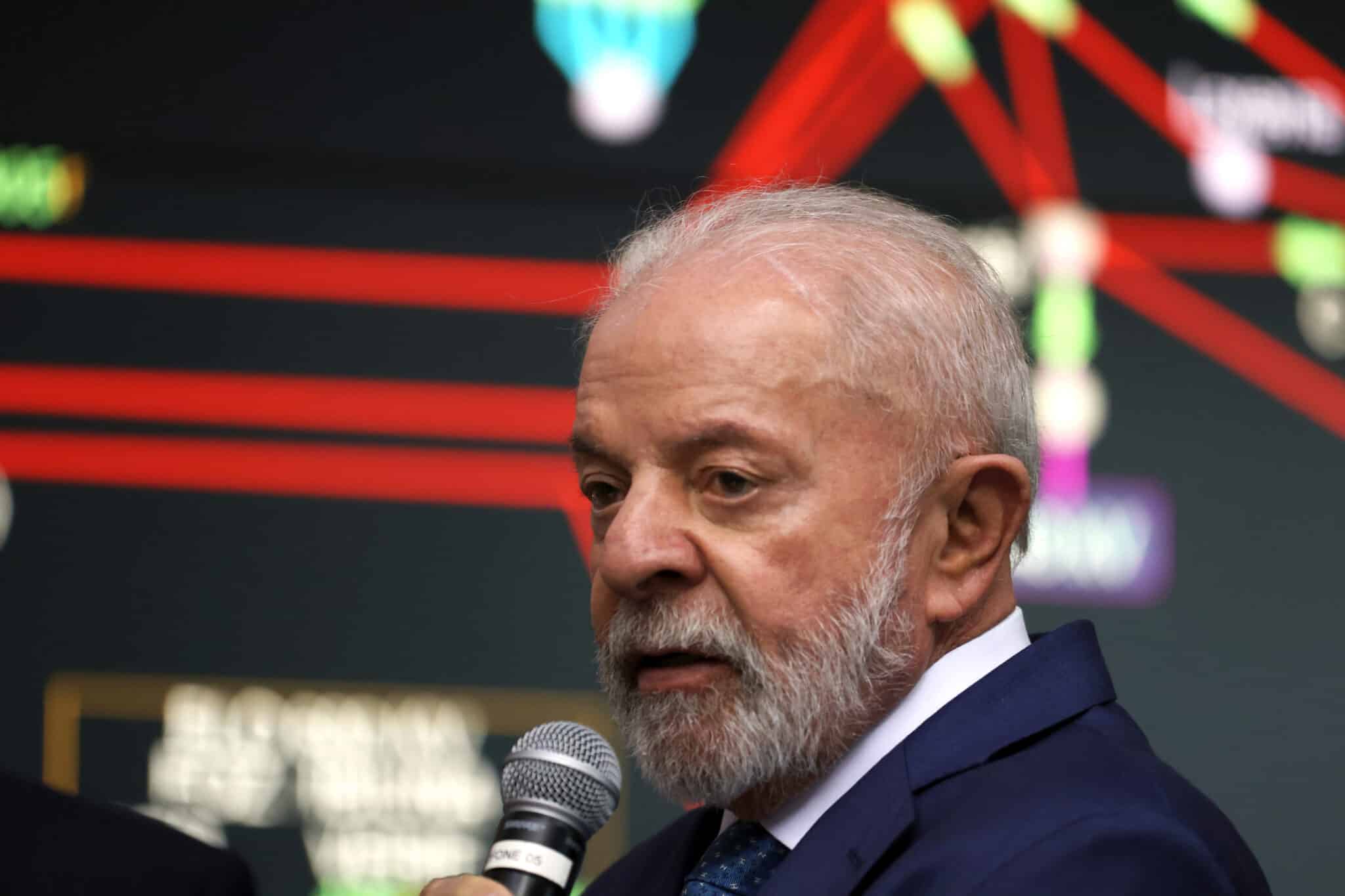 Quaest: governo Lula para de recuperar popularidade e mantém rejeição alta
