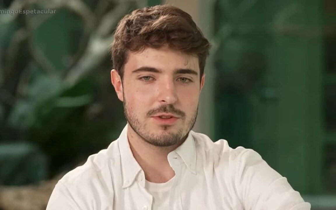 Joao-Augusto-Liberato-em-entrevista-ao-Domingo-Espetacular