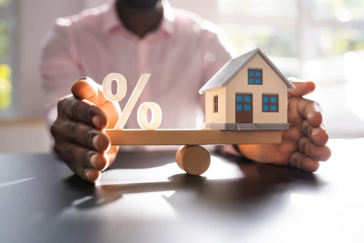 Entenda o impacto da Selic em 15% no financiamento da casa própria