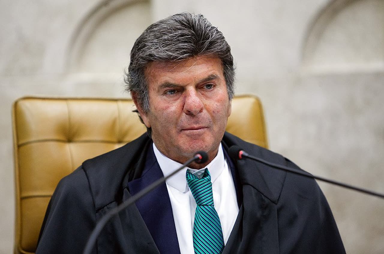Fux leva ao plenário decisão sobre conversão de férias em dinheiro para servidores
