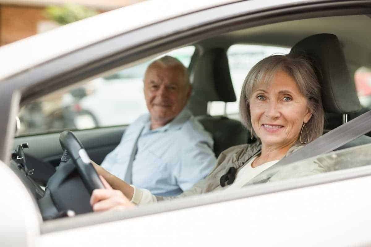 Nova lei do pedágio para idosos? A verdade sobre a isenção e projetos em tramitação