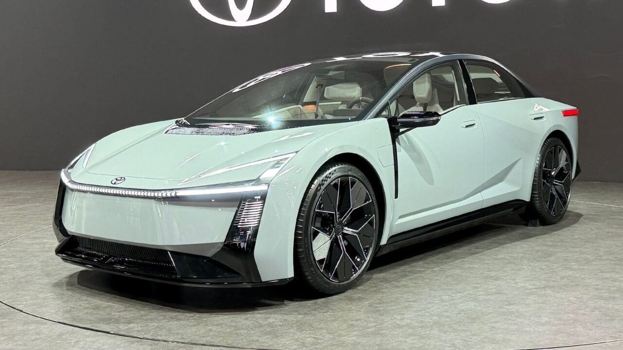 novo corolla