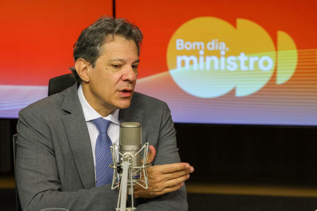 Governo pode zerar a tarifa no transporte público; entenda