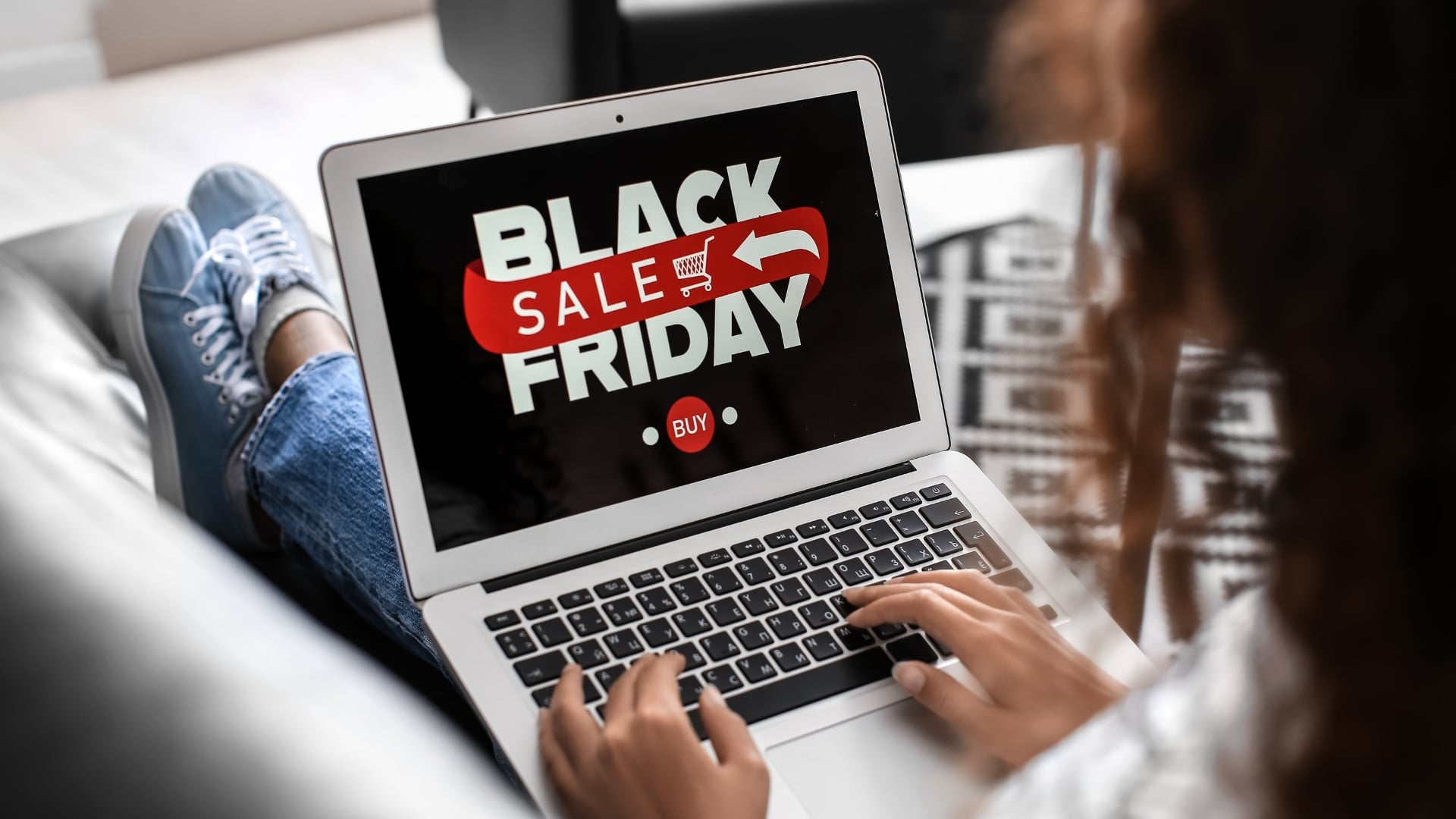 Black Friday: Magalu faz mega desconto no iPhone 16e e agita o mercado