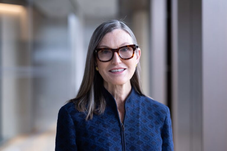 Biografia de Cathie Wood