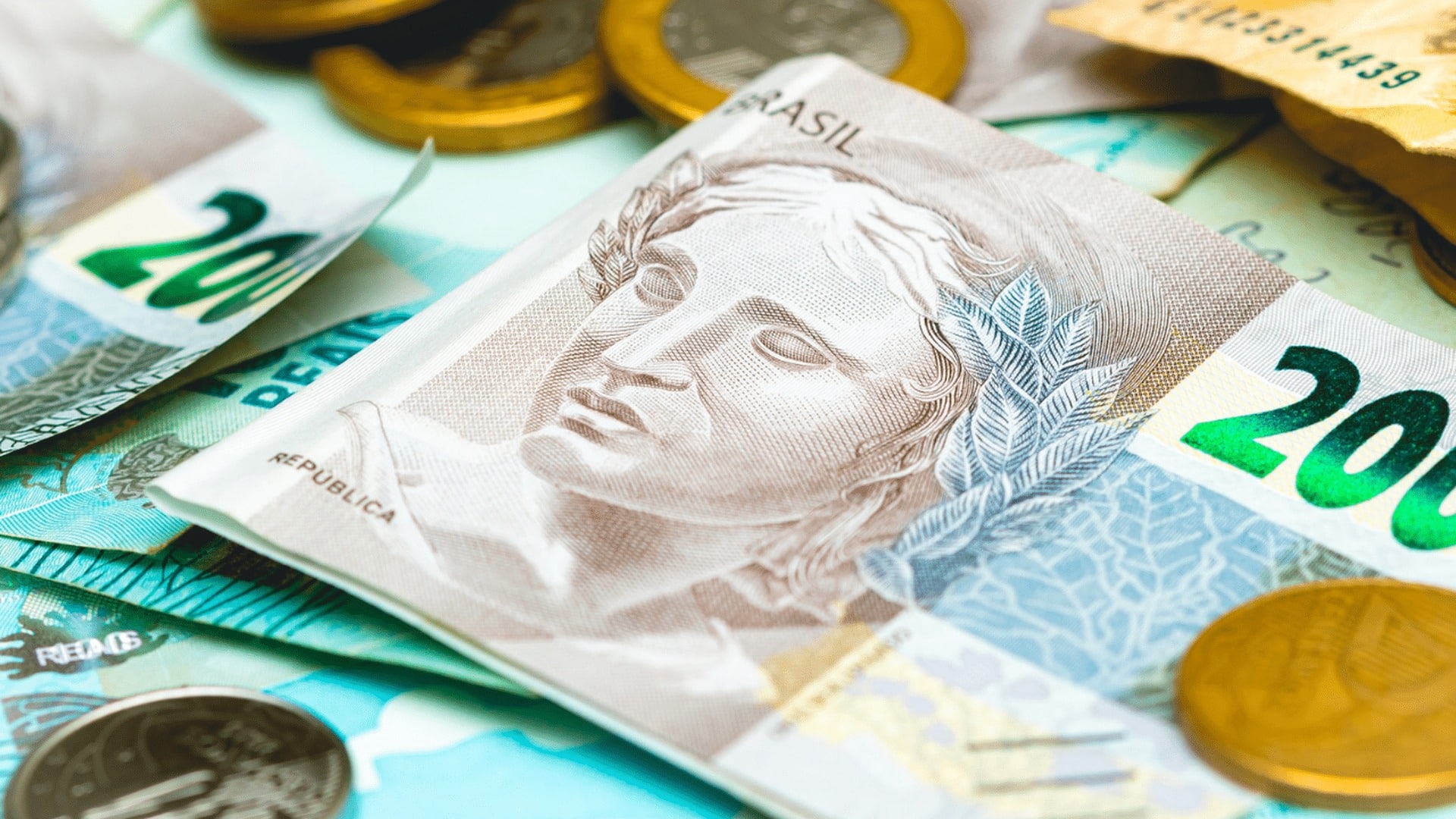 XPML11 anuncia 14ª oferta de cotas na B3 com direito de preferência; entenda
