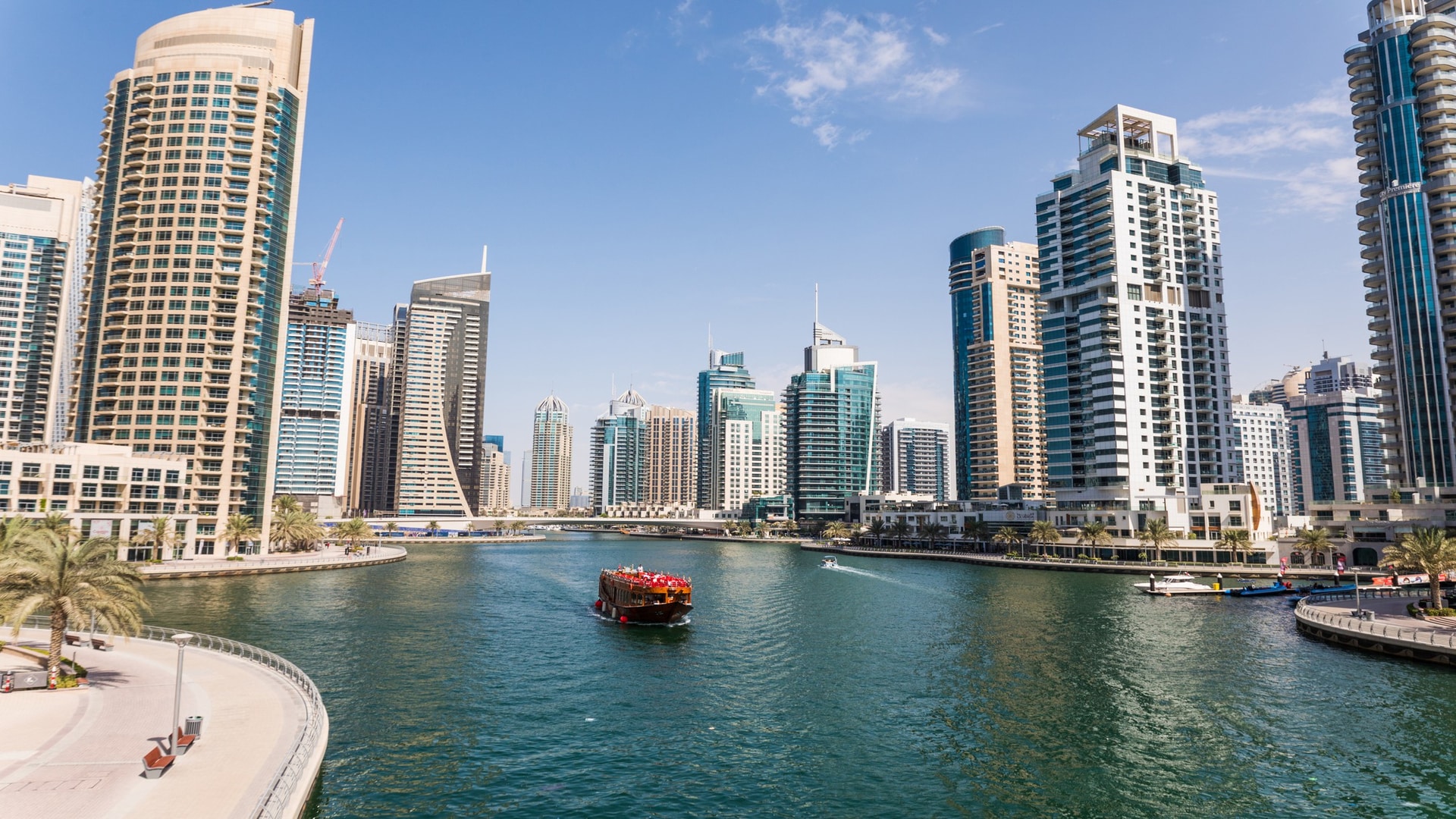 Emirates retoma parcialmente voos em Dubai nesta segunda (16)