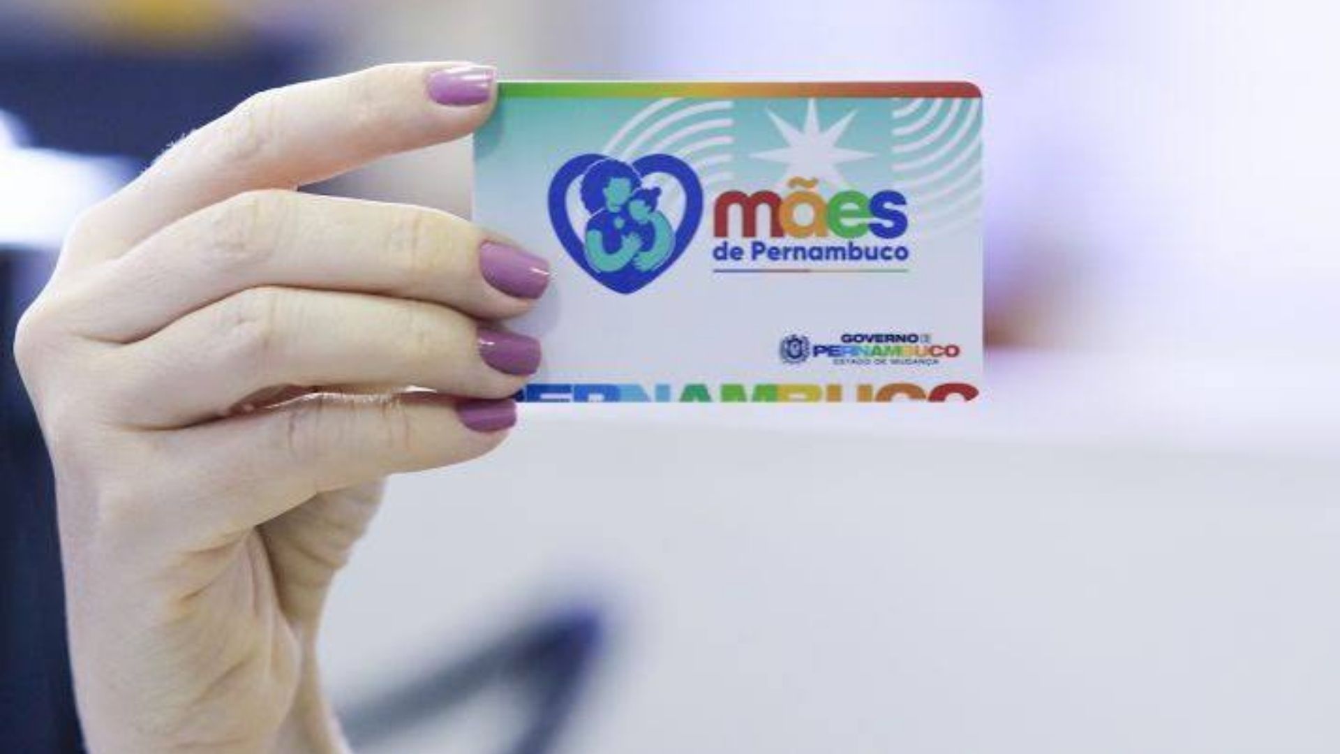 Mães de Pernambuco: pagamento de R$ 300 será feito em julho