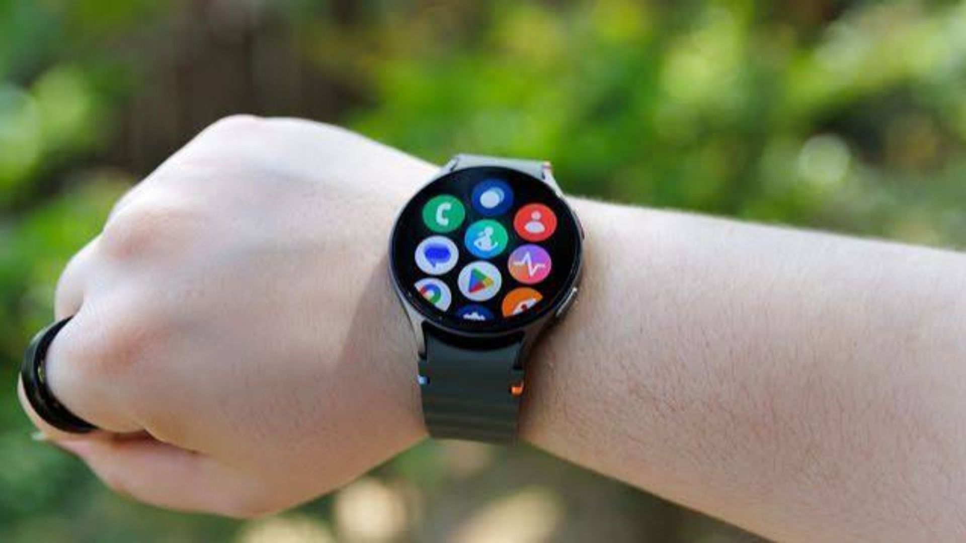 Galaxy Watch 6 ganha 51 correções