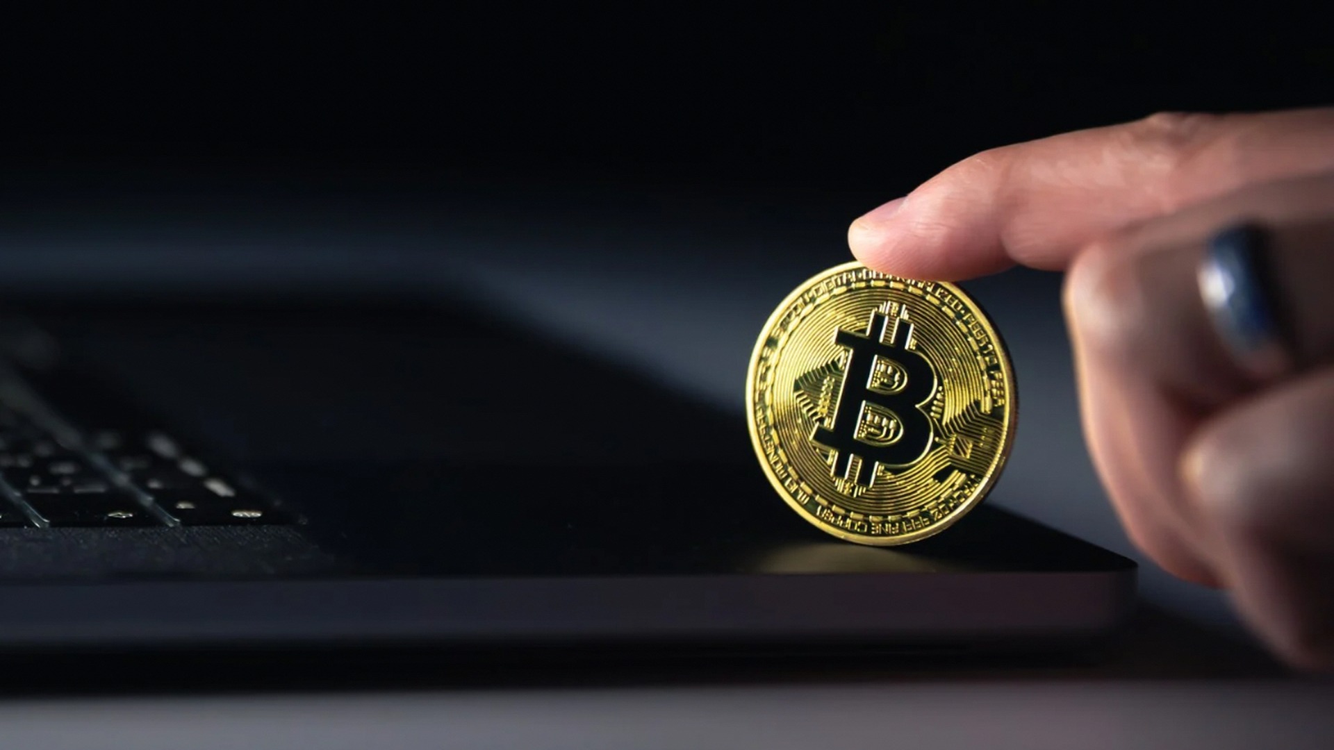 BTC alcança ponto observado antes das maiores altas do mercado