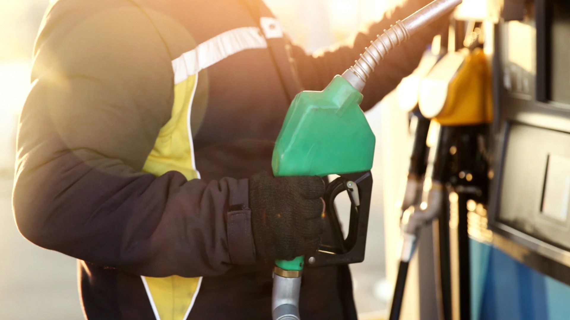Gasolina pode continuar com subsídio por mais dois meses